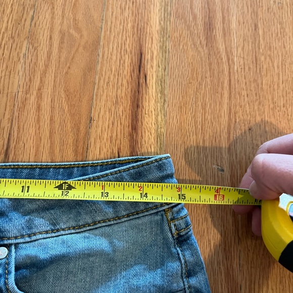 Lauren Conrad cuffed Jean shorts - Picture 5 of 6